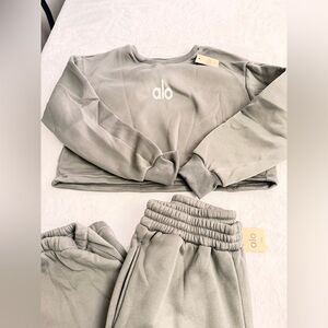 ALO Yoga Kids Gray Sweatpants & Joggers